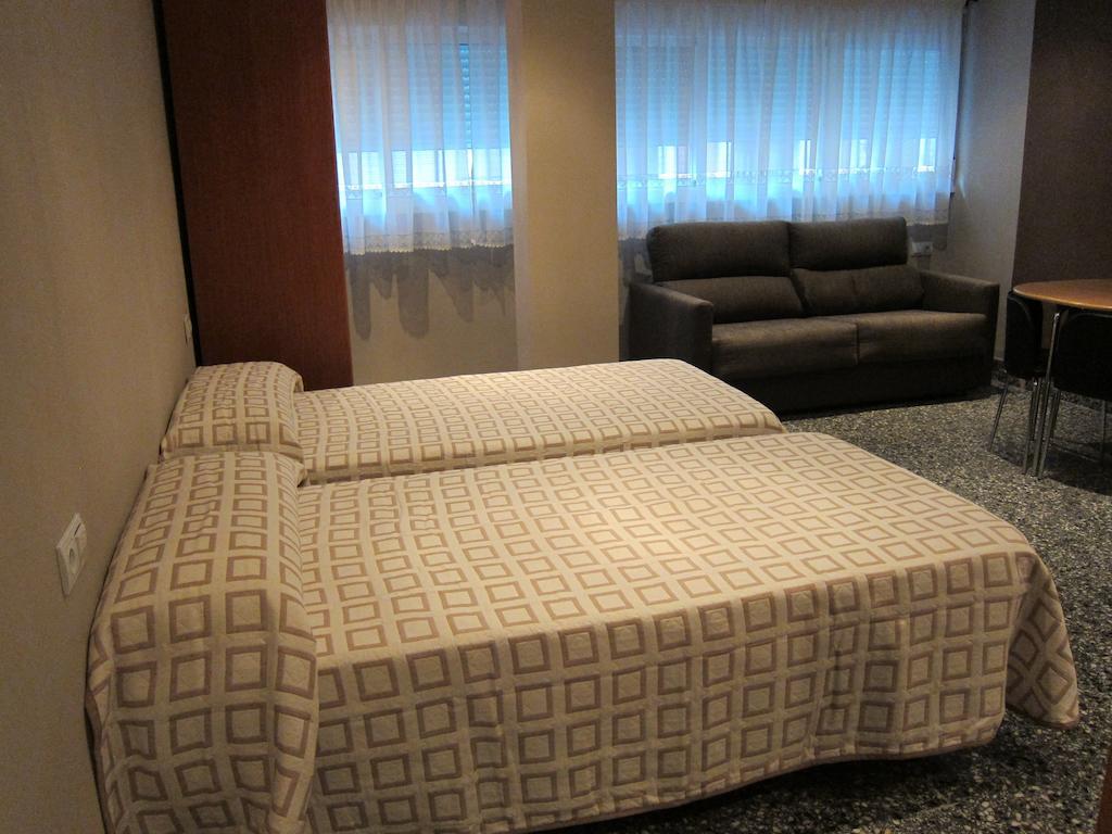 Apartamentos Abastos Valencia Ruang foto